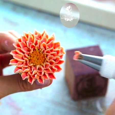 Кондитерская насадка лепесток хризантемы №80 Tulip™